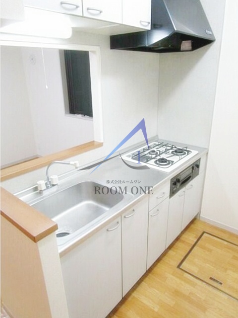 キッチン　キッチンです。