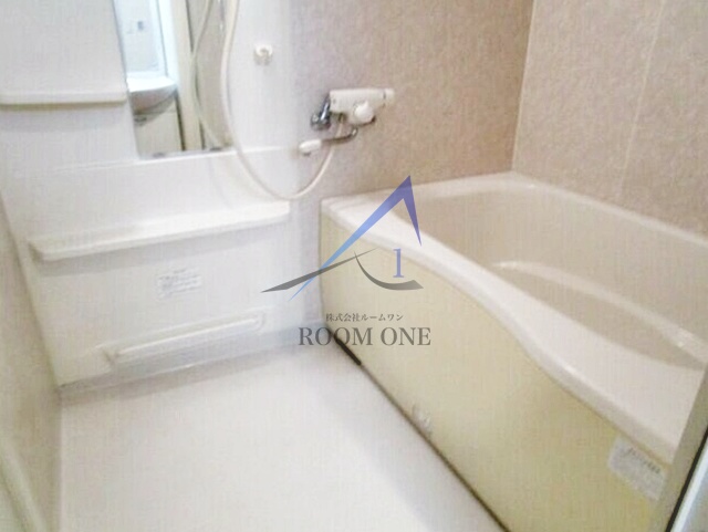 バス・シャワールーム　お風呂です。