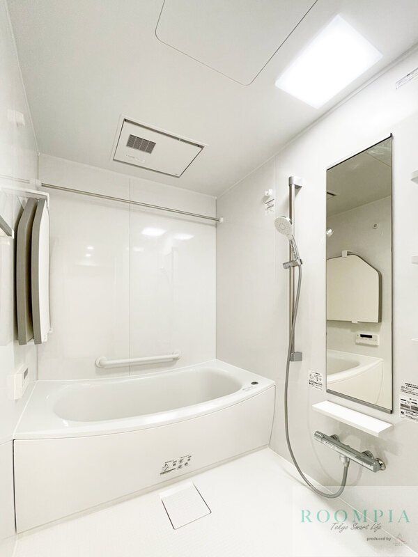 バス・シャワールーム　バス