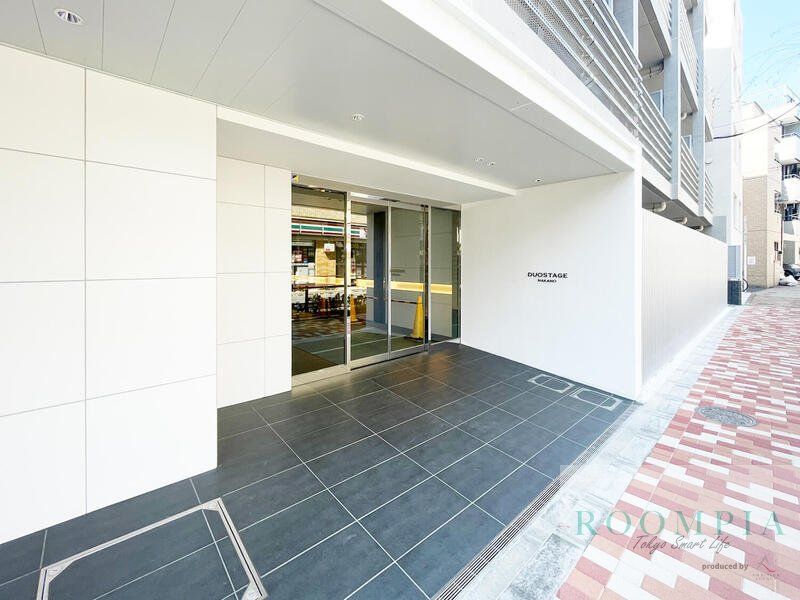 エントランス　エントランス