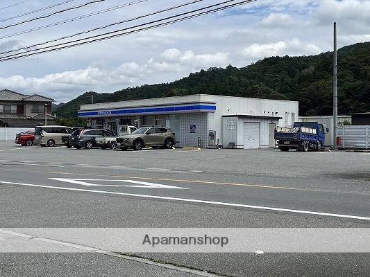コンビニ　ローソン夢前新在家店（コンビニ）まで654m