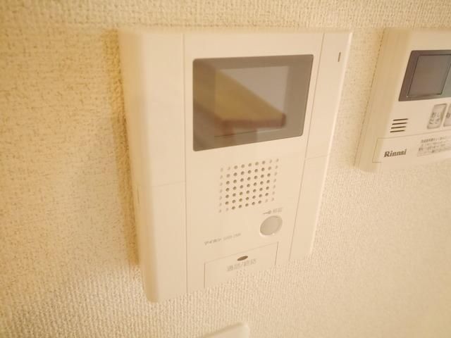 セキュリティ　同物件別部屋写真