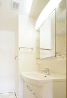 洗面設備　同仕様