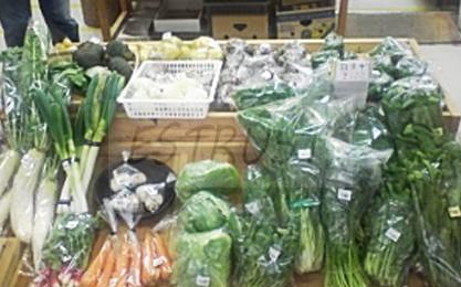 コンビニ　サクラマート（コンビニ）まで422m