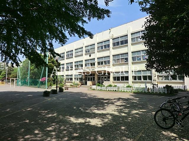 小学校　大和市立大和小学校（小学校）まで807m