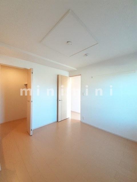 収納　※写真は別号室のものですので現状優先とさせていただきます