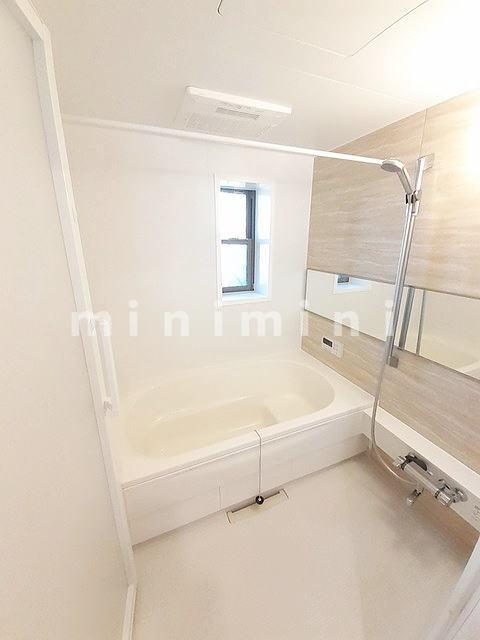 バス・シャワールーム　※写真は別号室のものですので現状優先とさせていただきます