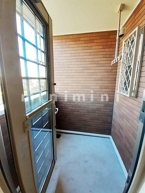 バルコニー　※写真は別号室のものですので現状優先とさせていただきます