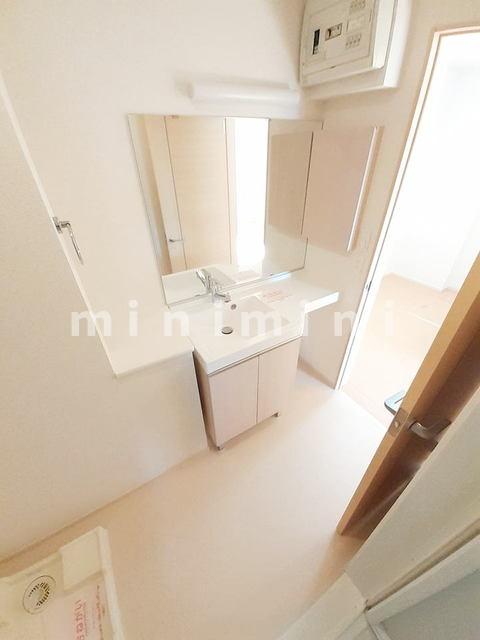 洗面設備　※写真は別号室のものですので現状優先とさせていただきます