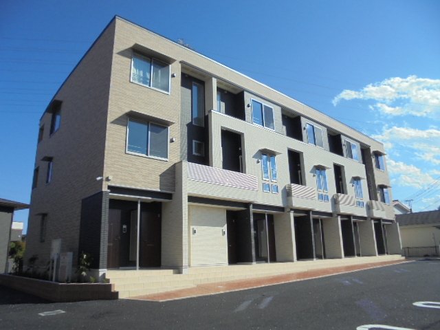 建物外観　「アグリ　ウェイ　I」の外観です