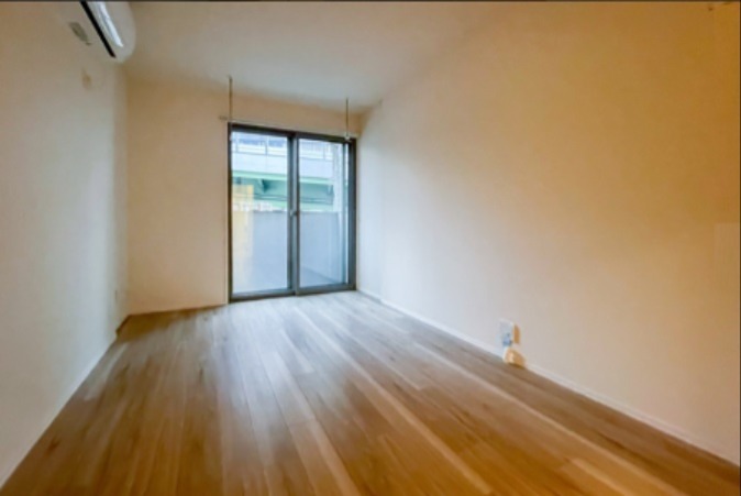 居室・リビング　※別部屋の参考写真です