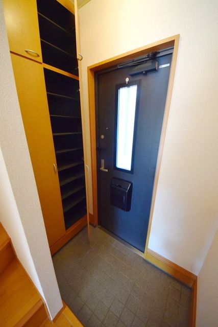 玄関　★お部屋探しはタウンハウジング高幡不動店まで★