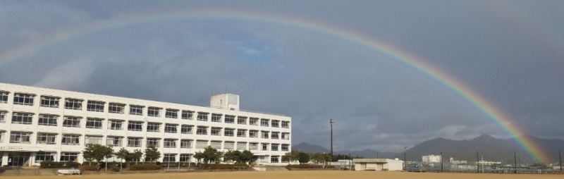 中学校　福崎西中学校（中学校）まで730m