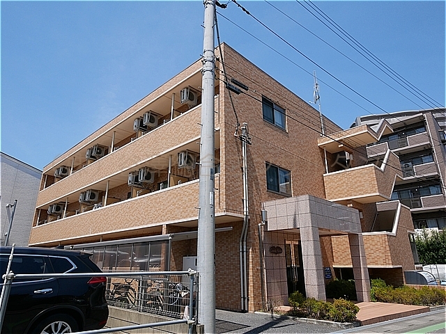 建物外観　グランデ・アリビオ