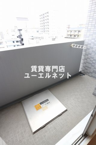バルコニー　バルコニー付きで採光＆風通し良好！