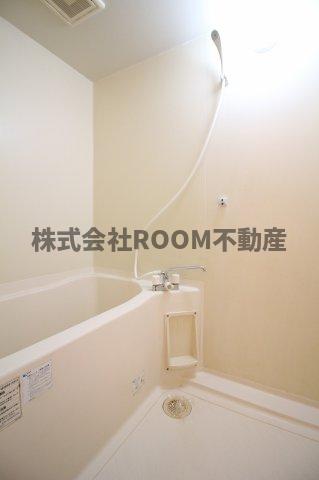 バス・シャワールーム　お風呂で日々の疲れを落としましょう
