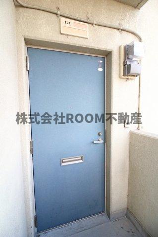 玄関　収納もある玄関です