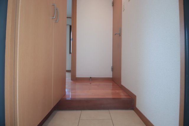 玄関　別室の参考写真です。※現況優先
