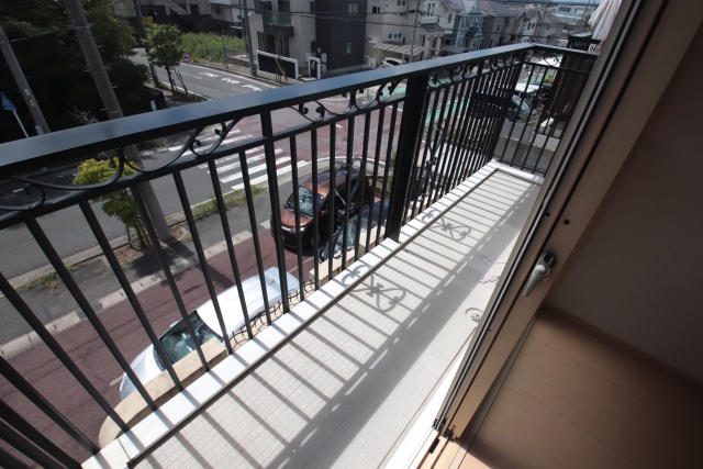 バルコニー　※別室の参考写真の為、現況優先です。