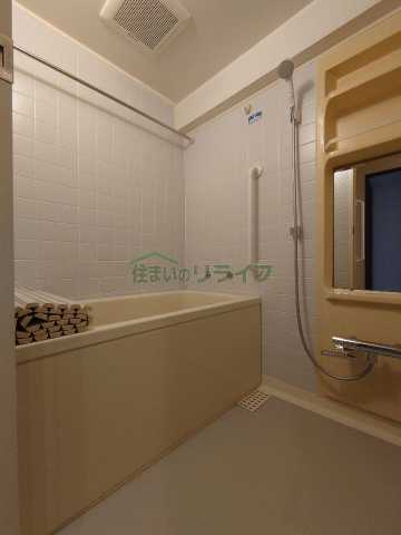 バス・シャワールーム　別部屋の参考写真で御座います。