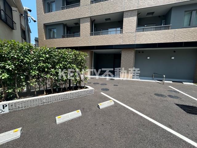 駐車場　駐車場完備です