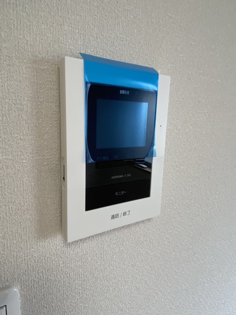 セキュリティ　TVモニター付きドアホン