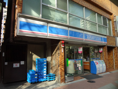 コンビニ　ローソン西五反田店（コンビニ）まで185m