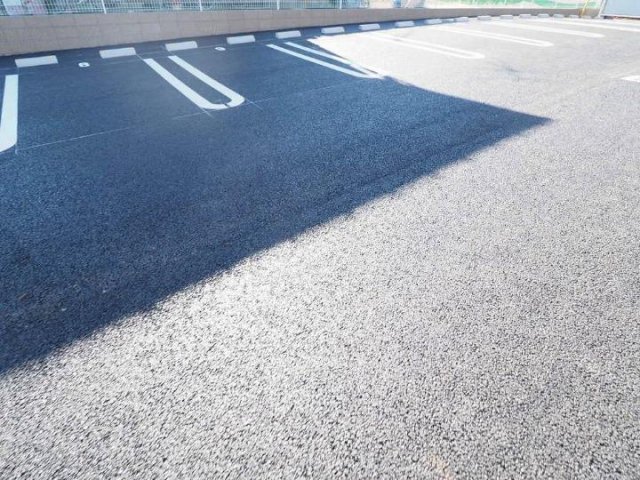 駐車場　駐車スペースもあります