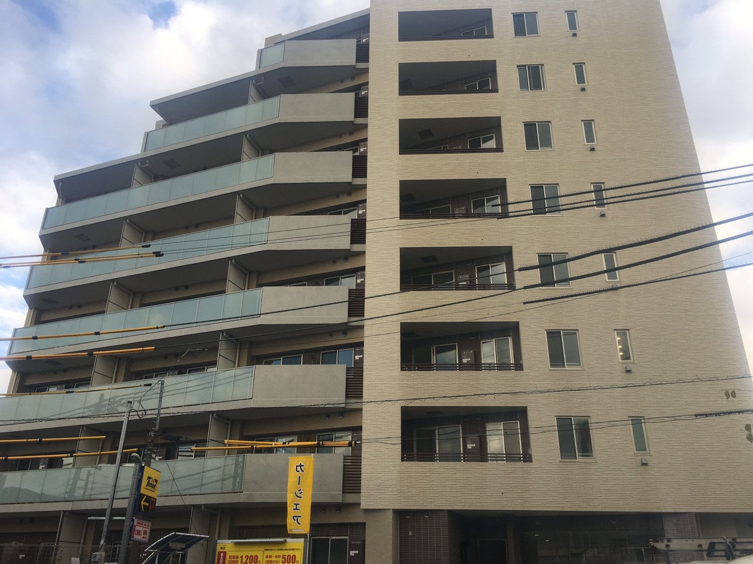 建物外観　★外壁タイル張り★