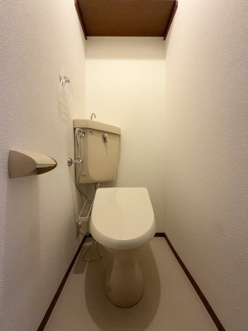 トイレ　別タイプのお部屋の写真です