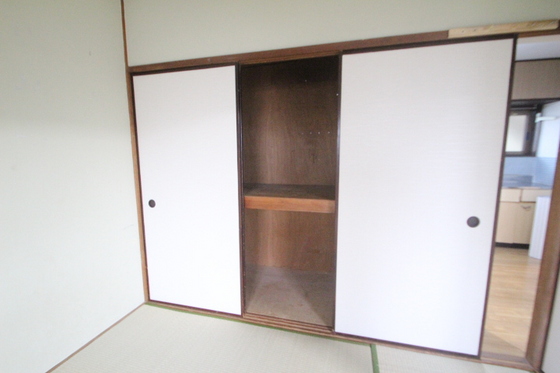 収納　※別部屋の写真です