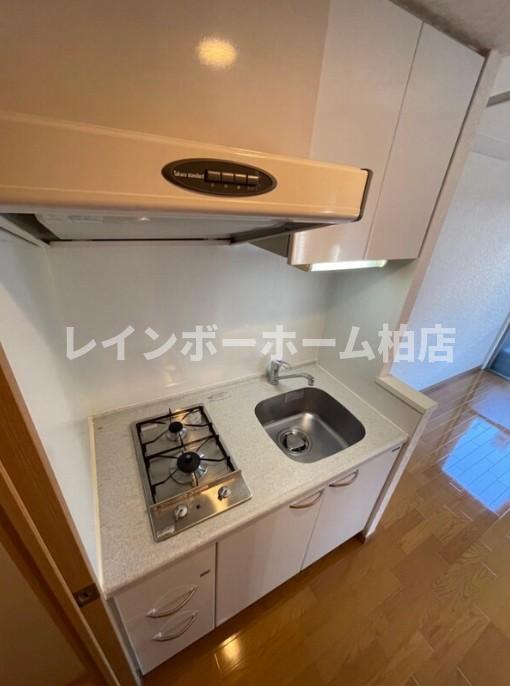 キッチン　きれいなキッチンです