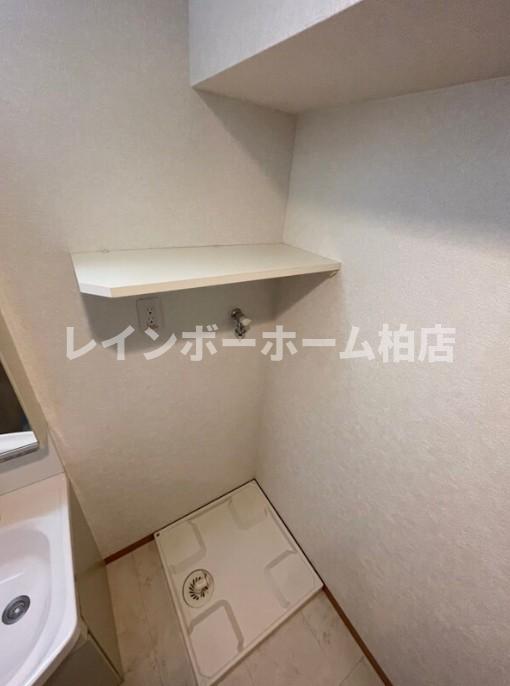 その他設備　室内洗濯機置き場です