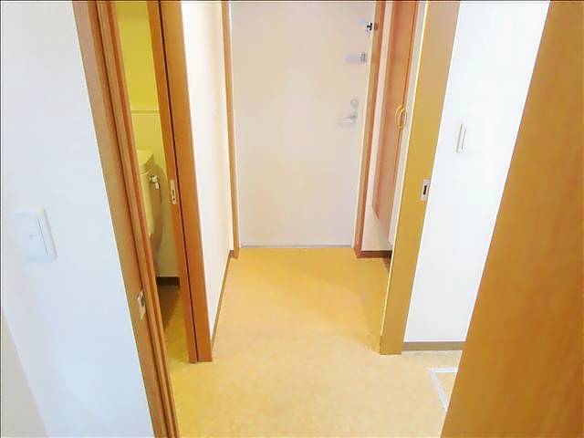 玄関　温かみのある玄関周りです