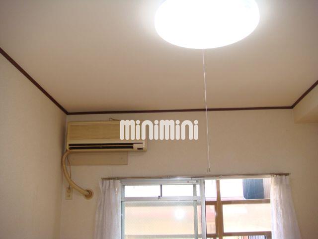 その他　照明器具はサービス品です