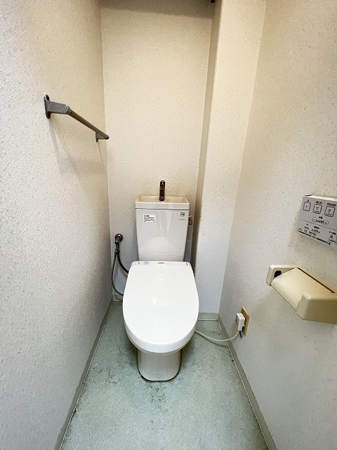トイレ　ゆったりとした空間のトイレです