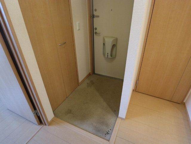 玄関　別号室、参考写真