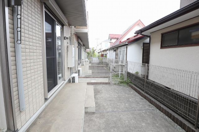 庭　別号室、参考写真