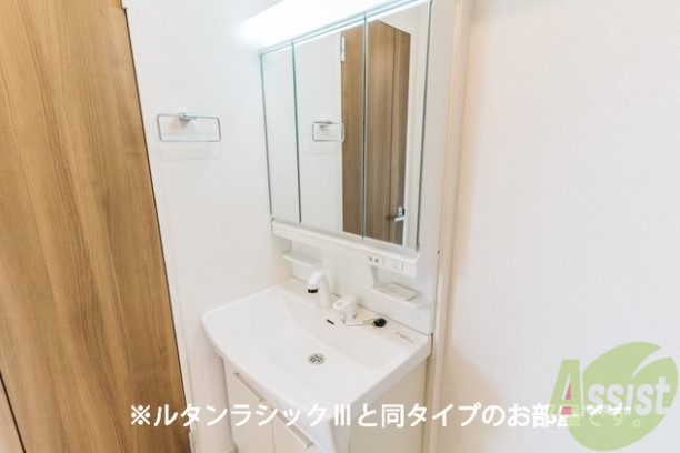 洗面設備　※写真は同シリーズイメージ、完成予想図です