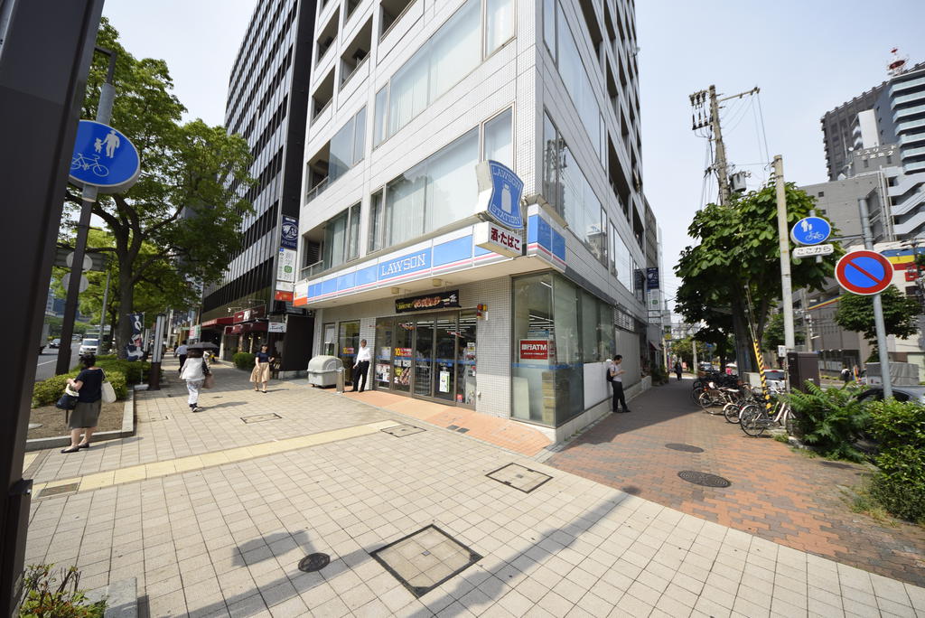コンビニ　ローソン神戸フラワーロード店（コンビニ）まで182m