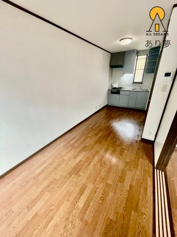 居室・リビング　別部屋参考写真