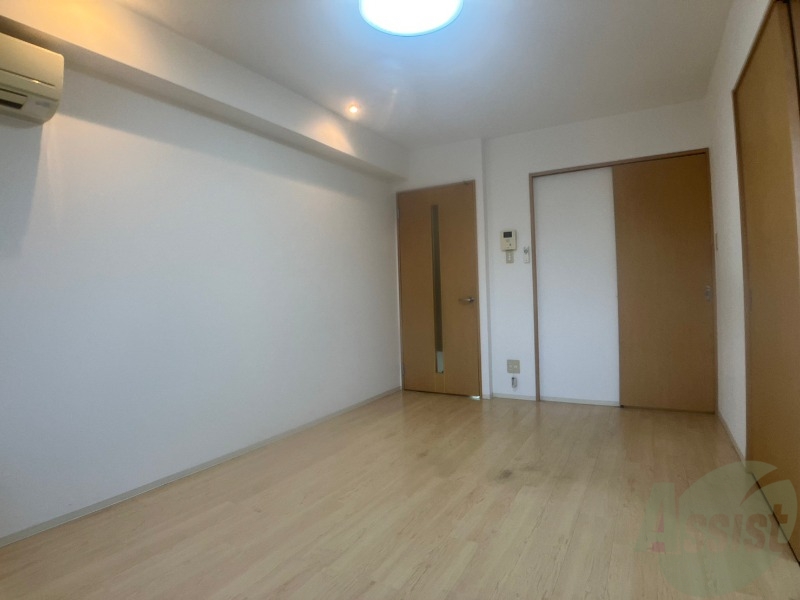 居室・リビング　広くてキレイなお部屋が広がっていて、充実した生活が送れそう。