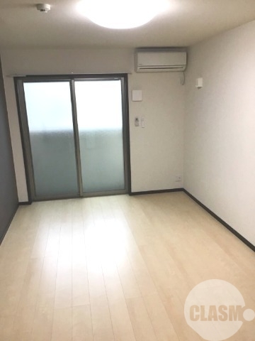 居室・リビング　明るいお部屋です♪