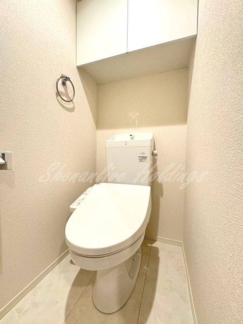 トイレ　清潔感のあるトイレです