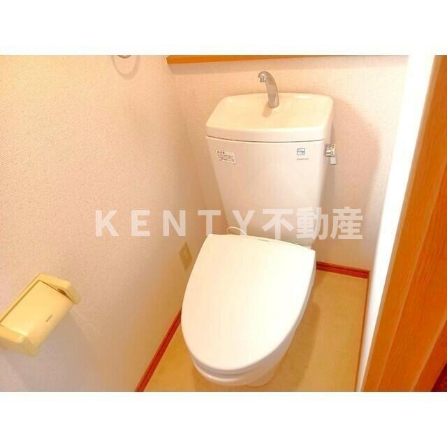 トイレ　落ち着いたトイレです