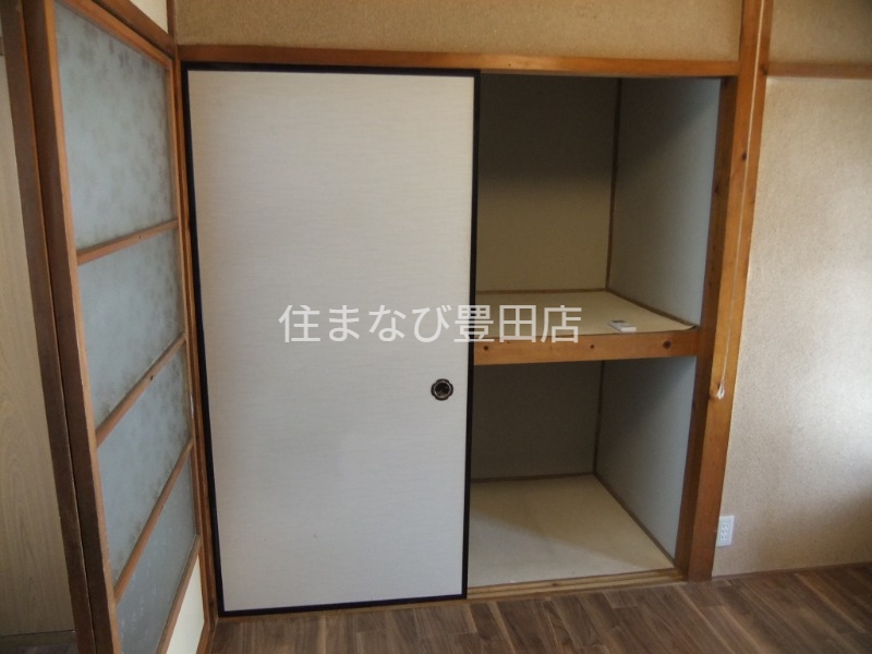 収納　同型別部屋写真