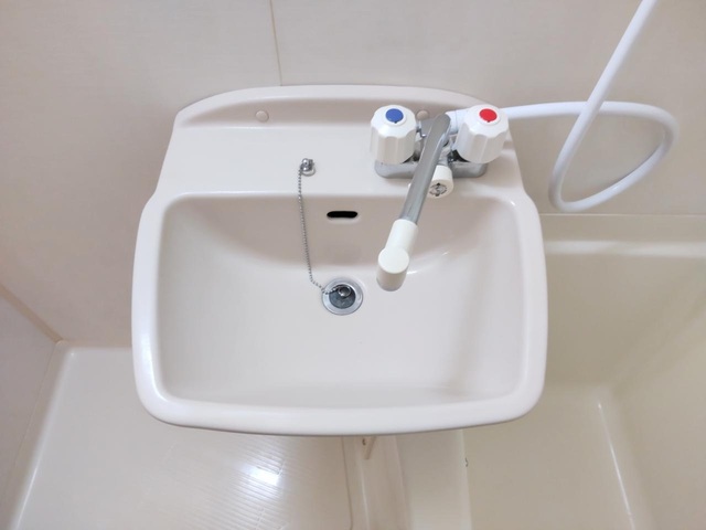 洗面設備　同仕様