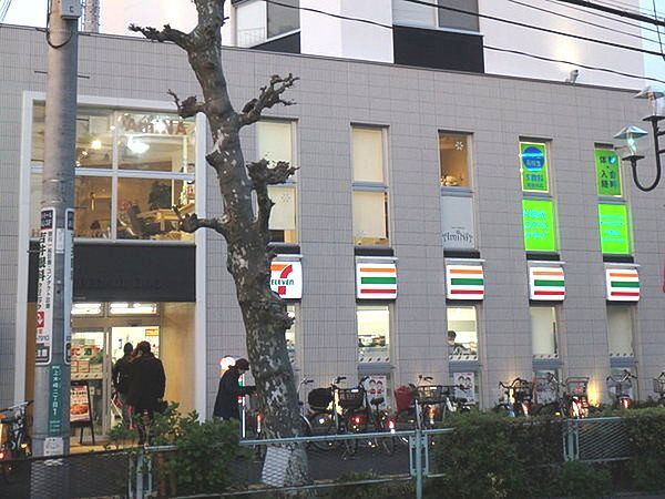 コンビニ　セブン　さいたま上木崎2丁目店（コンビニ）まで650m