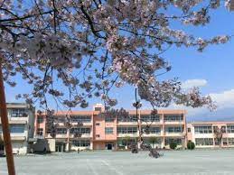 小学校　富士宮市立貴船小学校（小学校）まで1139m