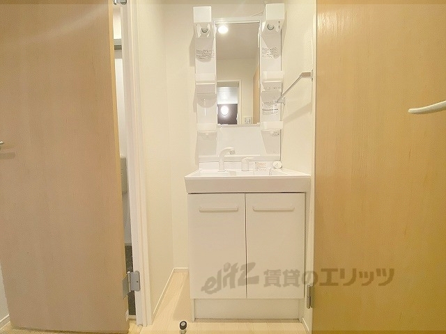 クレイノコンフォール杭瀬北新町の内装写真